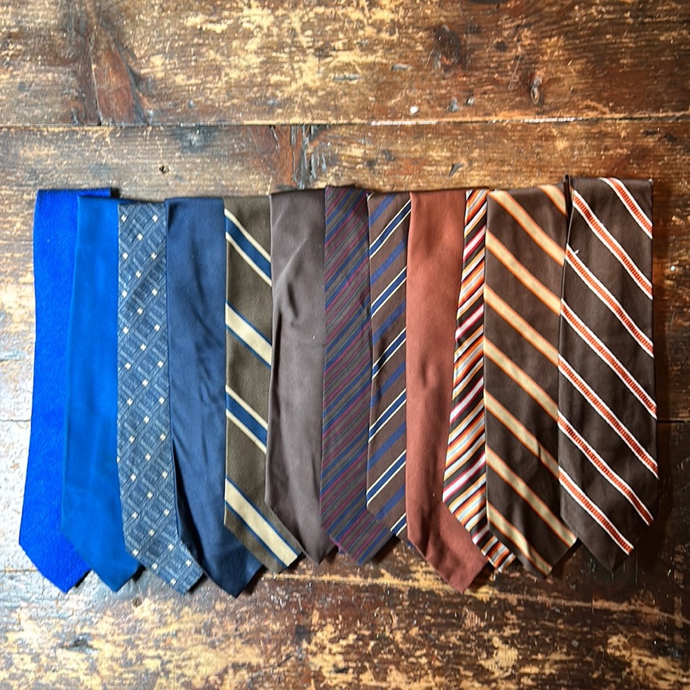 Lot of 12 Vintage Ties